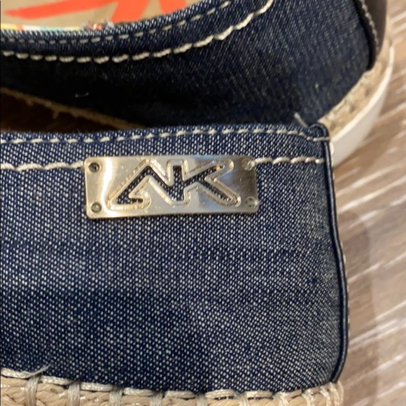 Anne Klein espadrille shoe - Picture 3 of 6